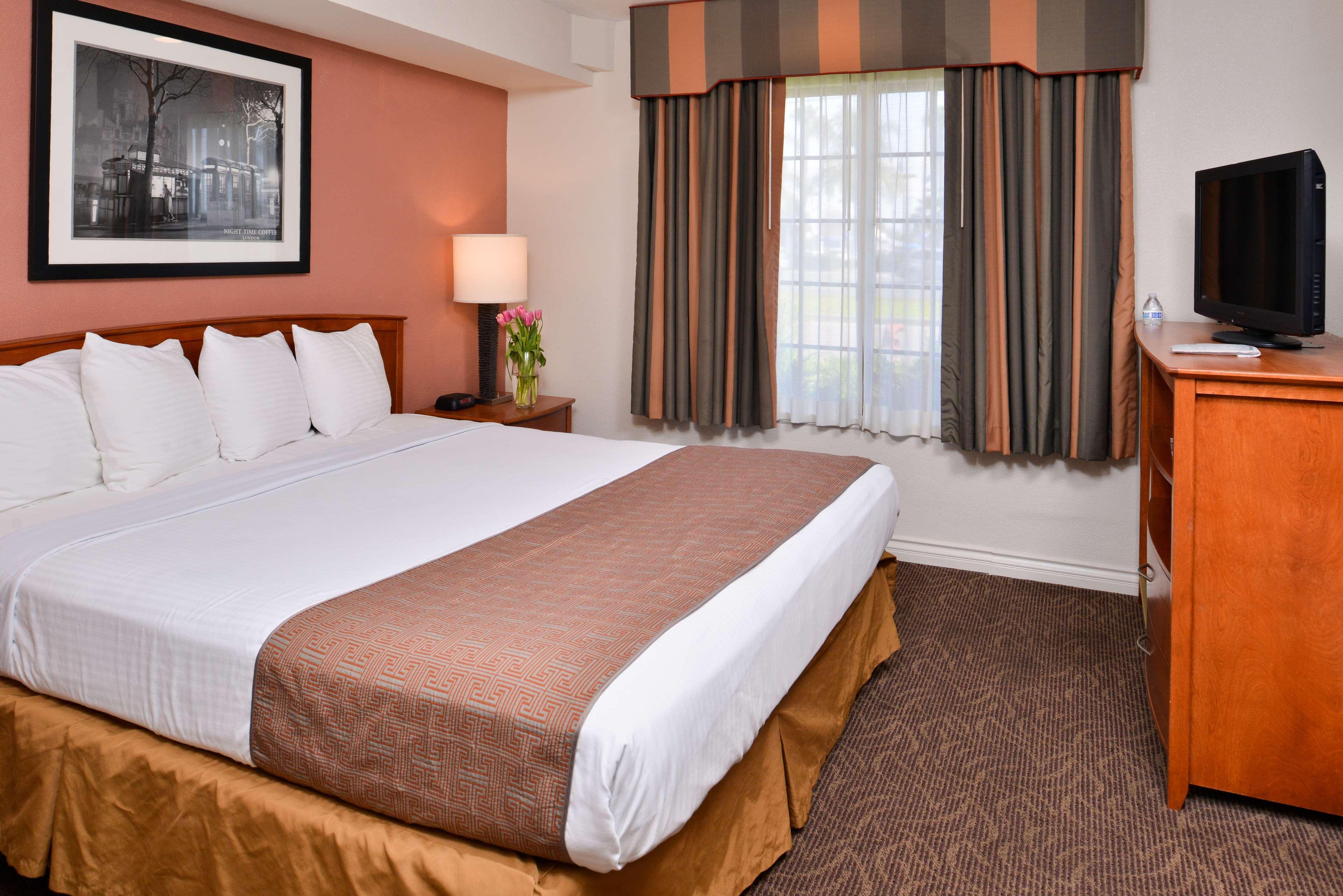 Best Western Palm Garden Inn Вестмінстер Екстер'єр фото