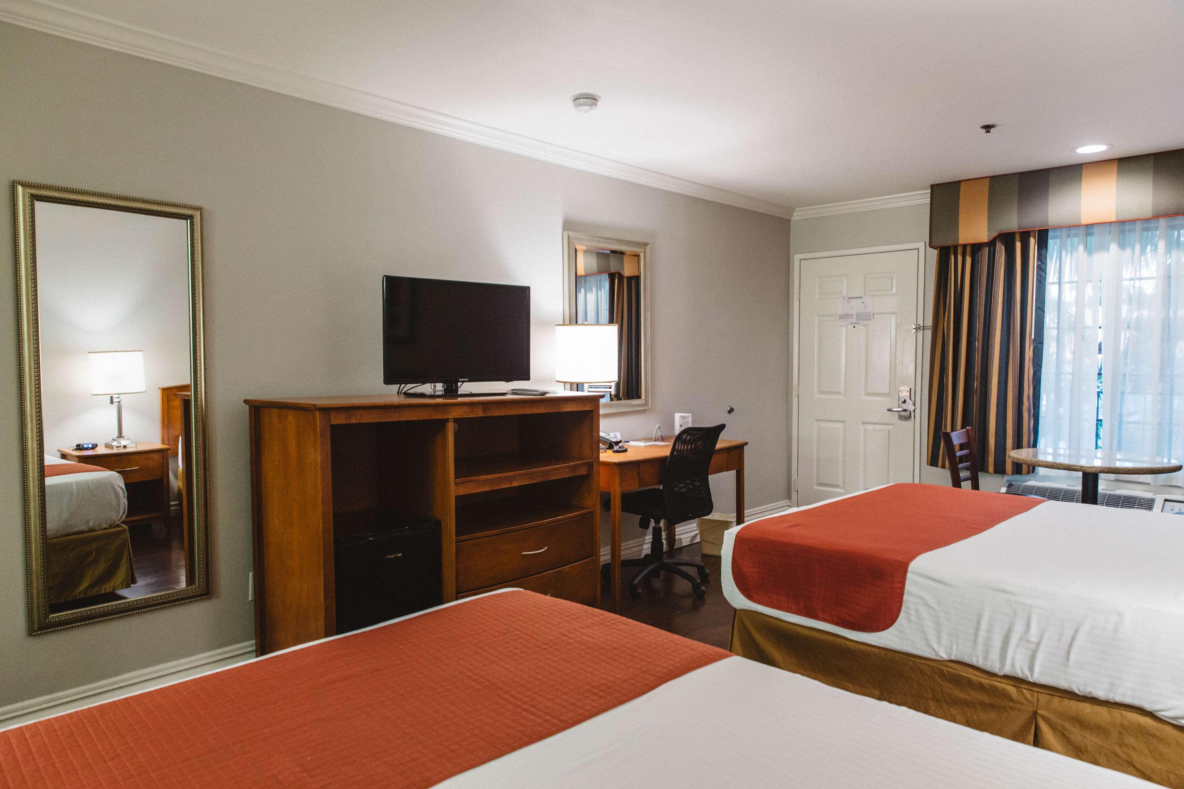 Best Western Palm Garden Inn Вестмінстер Екстер'єр фото