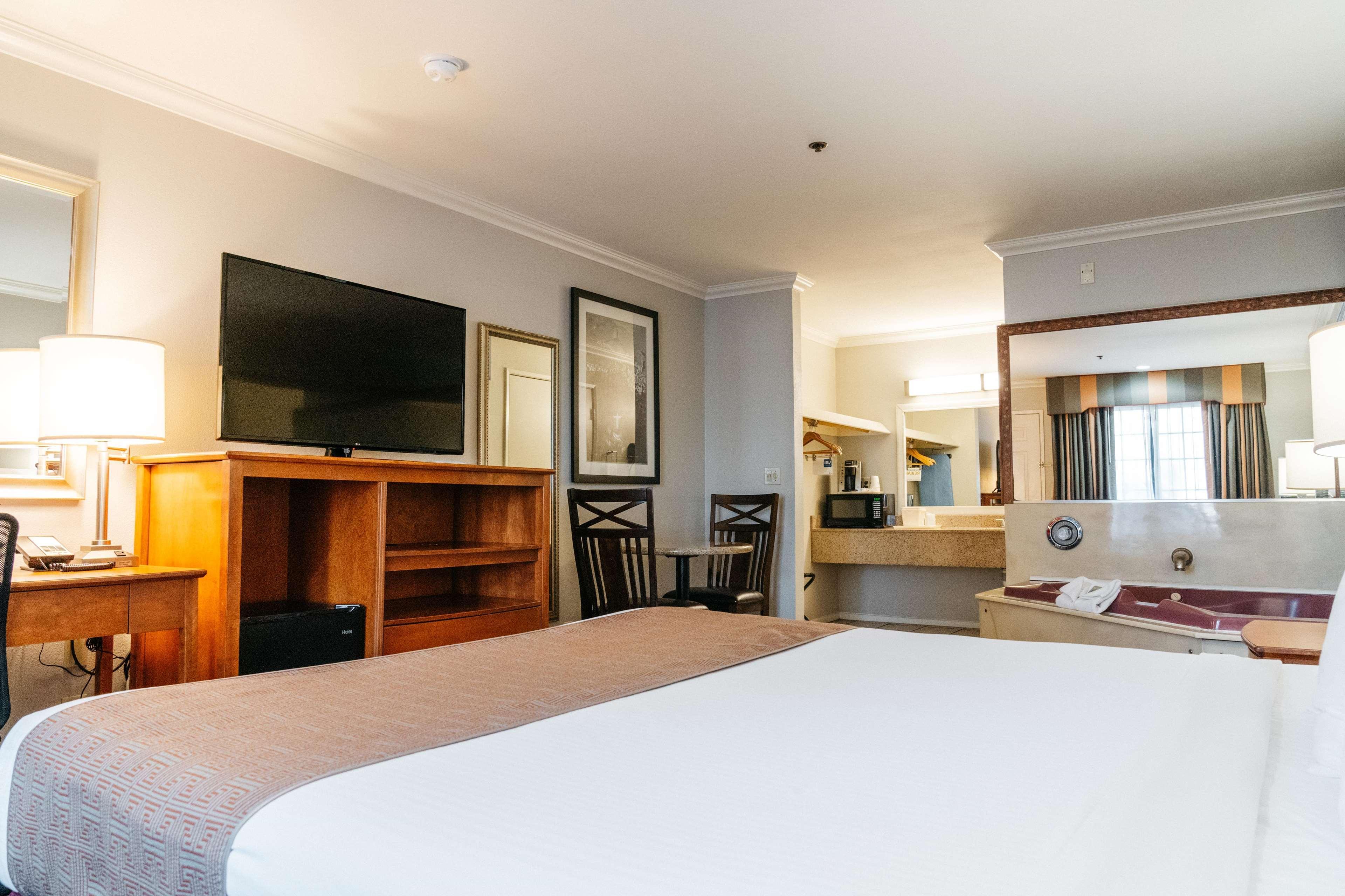 Best Western Palm Garden Inn Вестмінстер Екстер'єр фото